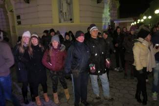 Doček Nove godine na otvorenom u Požegi i Pleternici