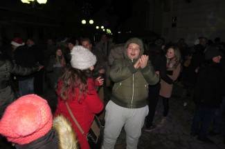 Doček Nove godine na otvorenom u Požegi i Pleternici