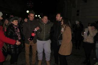 Doček Nove godine na otvorenom u Požegi i Pleternici