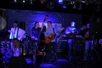 Vinkovo u Velikoj: Vino i tambure na Trgu sv. Augustina