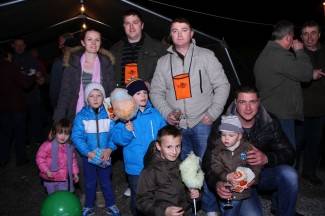 Vinkovo u Velikoj: Vino i tambure na Trgu sv. Augustina