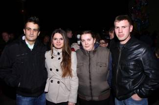 Vinkovo u Velikoj: Vino i tambure na Trgu sv. Augustina