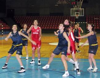 Kadetkinje Plamen Požege ostvarile prvu pobjedu u Regionalnoj ligi; Košarkaši izgubili u Dardi