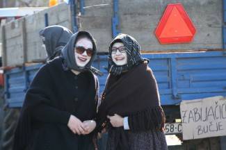 Maškare zauzele Pleternicu: Pogledajte veselu povorku!