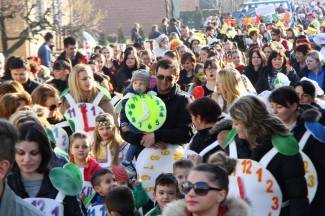 Maškare zauzele Pleternicu: Pogledajte veselu povorku!
