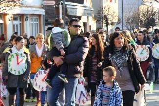 Maškare zauzele Pleternicu: Pogledajte veselu povorku!