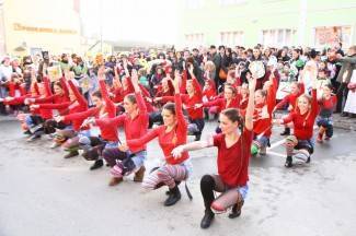 Maškare zauzele Pleternicu: Pogledajte veselu povorku!