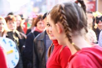 Maškare zauzele Pleternicu: Pogledajte veselu povorku!