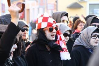 Maškare zauzele Pleternicu: Pogledajte veselu povorku!