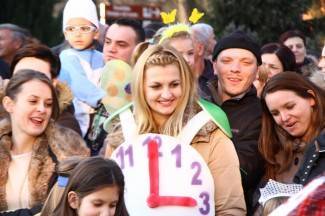 Maškare zauzele Pleternicu: Pogledajte veselu povorku!