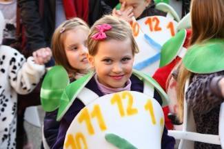 Maškare zauzele Pleternicu: Pogledajte veselu povorku!