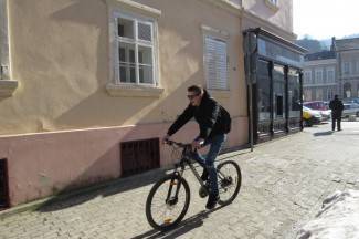 Šetnja gradom: Sunčani ponedjeljak u Požegi