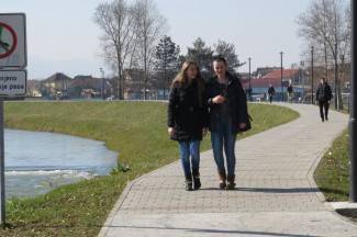 Šetnja gradom: Sunčani ponedjeljak u Požegi