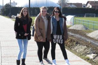 Šetnja gradom: Sunčani ponedjeljak u Požegi