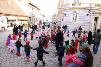 Tema ovogodišnjeg dječjeg maskenbala su dječje igračke